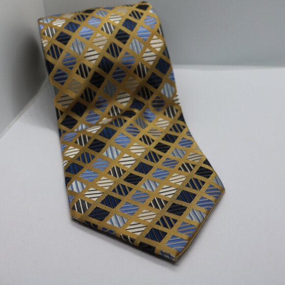 Valerio Garati Other - Valerio Garati polyester necktie 58" long